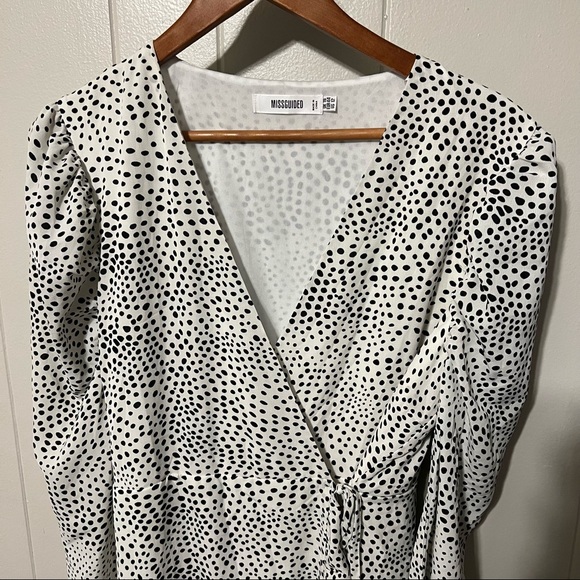 Missguided Wrap Dress Animal Print Size 12 - Picture 1 of 3